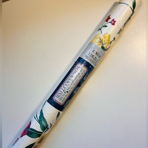 C&A Vintage Red Yellow Flower Floral Wallcoverings Wallpaper Roll Bolt Prepasted